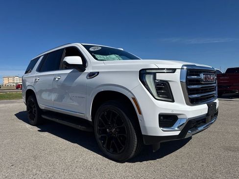 New 2026 GMC Yukon Elevation image 8