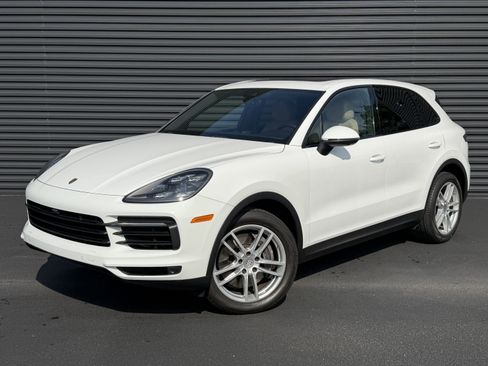 Certified 2021 Porsche Cayenne AWD/4WD image 1