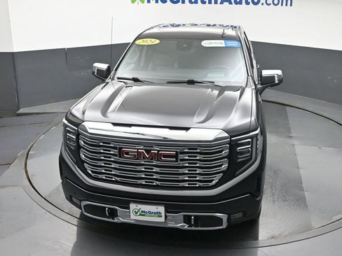 Used 2024 GMC Sierra 1500 Denali AWD/4WD image 29