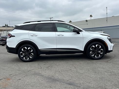 Used 2023 Kia Sportage X-Line w/ X-Line Premium Package AWD/4WD image 2