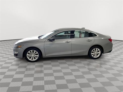 Used 2024 Chevrolet Malibu LT image 6