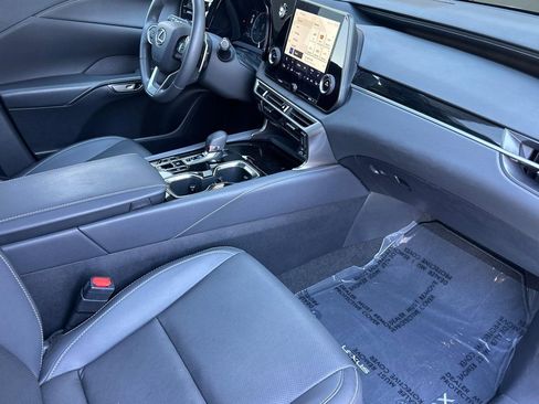 Used 2024 Lexus RX 350 FWD w/ Technology Package image 31