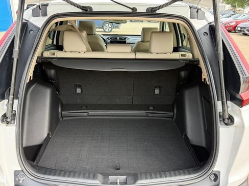 Used 2020 Honda CR-V Touring image 4