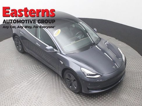 Used 2019 Tesla Model 3 Long Range image 3
