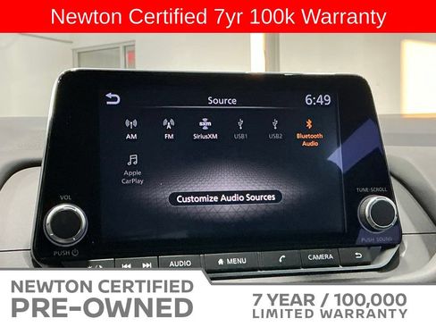 Used 2025 Nissan Rogue S FWD image 25