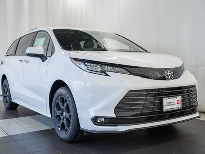 New 2026 Toyota Sienna XLE Woodland Edition