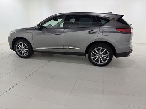 Used 2023 Acura RDX w/ Technology Package image 2