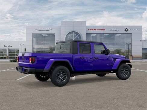 New 2026 Jeep Gladiator Sport image 4