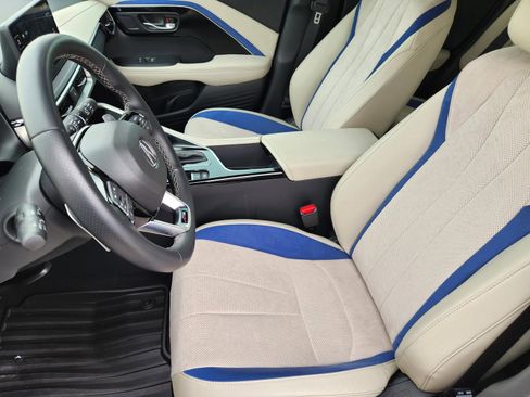 Certified 2025 Acura ADX A-Spec AWD/4WD image 11