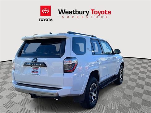 Certified 2022 Toyota 4Runner TRD Off-Road Premium image 6