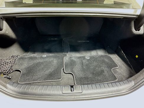 Used 2022 Genesis G70 2.0T image 25