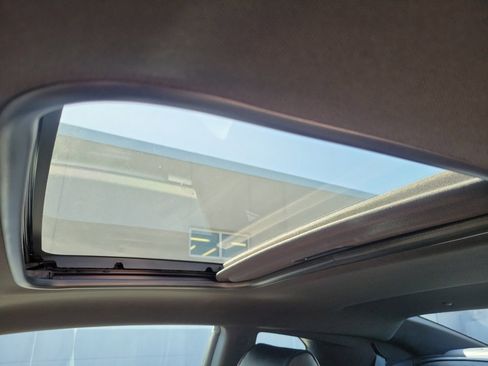 Used 2021 Chevrolet Camaro LT w/ Wild Cherry Design Package 1 image 25