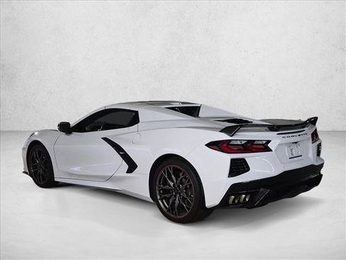 Used 2024 Chevrolet Corvette Stingray Premium Conv w/ Z51 Performance Package RWD image 7