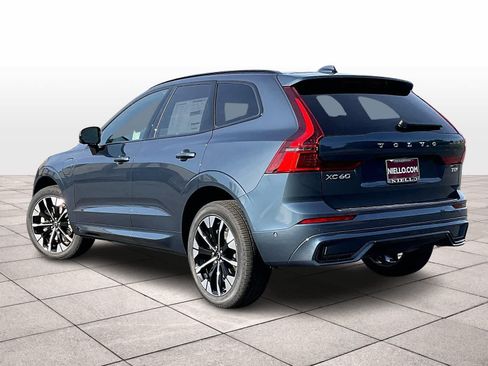 New 2026 Volvo XC60 T8 Plus w/ Climate Package PRO AWD/4WD image 3