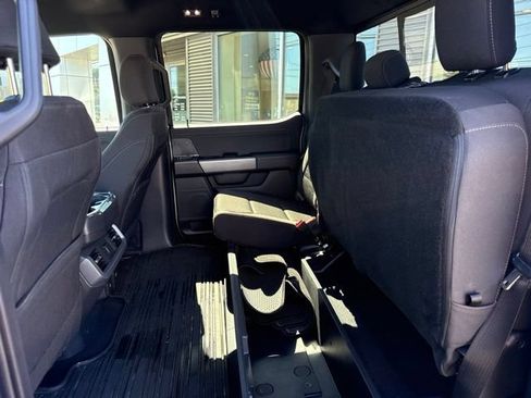 Certified 2025 Ford F150 XLT w/ Equipment Group 302A MID AWD/4WD image 40