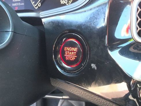 Used 2022 Honda Civic Sport image 28