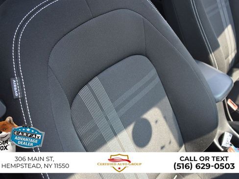 Used 2026 Hyundai Venue SEL FWD image 25