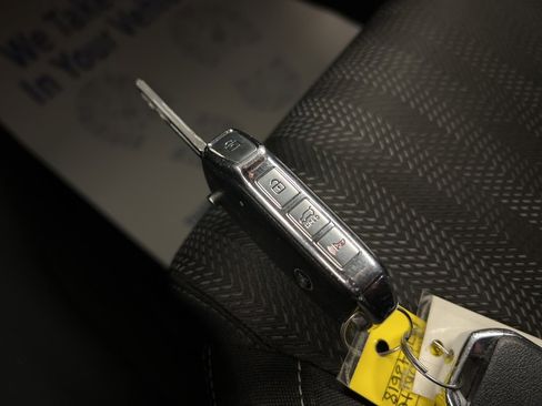 Used 2021 Kia Sportage LX image 34