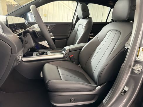 New 2026 Mercedes-Benz GLA 250 4MATIC image 5