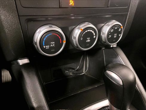 Used 2016 MAZDA CX-5 Touring image 25