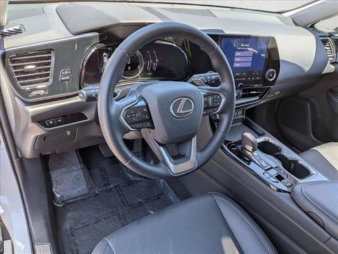Used 2025 Lexus NX 350h AWD w/ Premium Package image 10