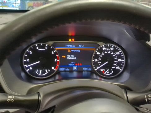 Used 2024 Nissan Altima 2.5 SR w/ SR Premium Package FWD image 16