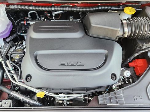 New 2026 Chrysler Pacifica Limited w/ S Appearance Package image 21