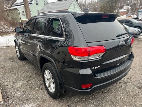 Used 2014 Jeep Grand Cherokee Laredo w/ 18" Wheel & 8.4" Radio Group image 8