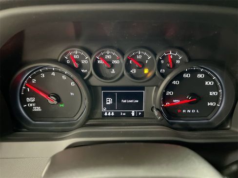 Used 2024 Chevrolet Silverado 1500 Custom image 11