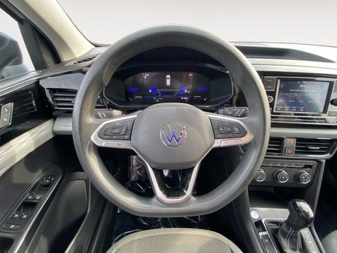 Used 2022 Volkswagen Taos S image 12