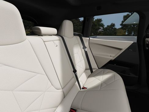 New 2026 BMW iX xDrive45 image 10