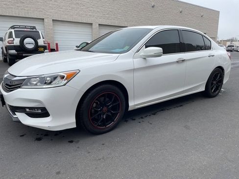 Used 2016 Honda Accord EX-L image 4