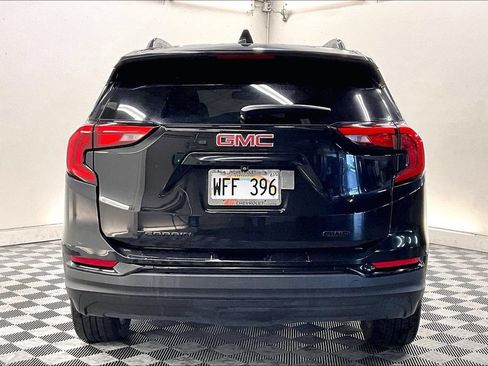 Used 2021 GMC Terrain SLT w/ Elevation Edition AWD/4WD image 3