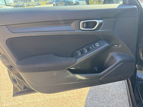 Used 2023 Honda Civic LX image 10