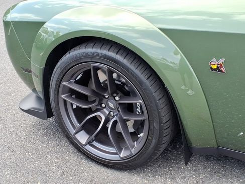 Used 2021 Dodge Challenger R/T Scat Pack RWD image 18