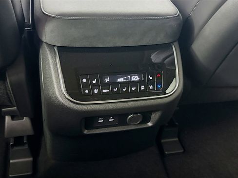 New 2026 INFINITI QX80 Luxe w/ Cargo Package image 32