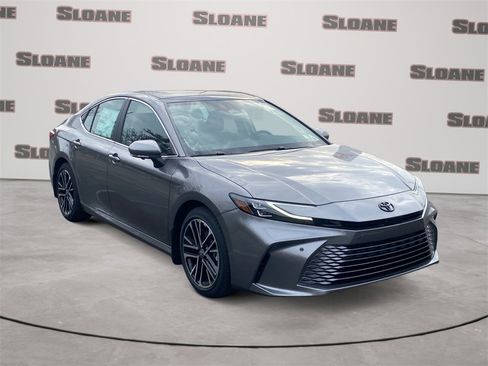 New 2026 Toyota Camry XLE image 7