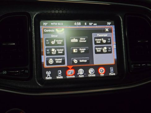 Used 2016 Dodge Challenger SRT w/ Technology Group image 15