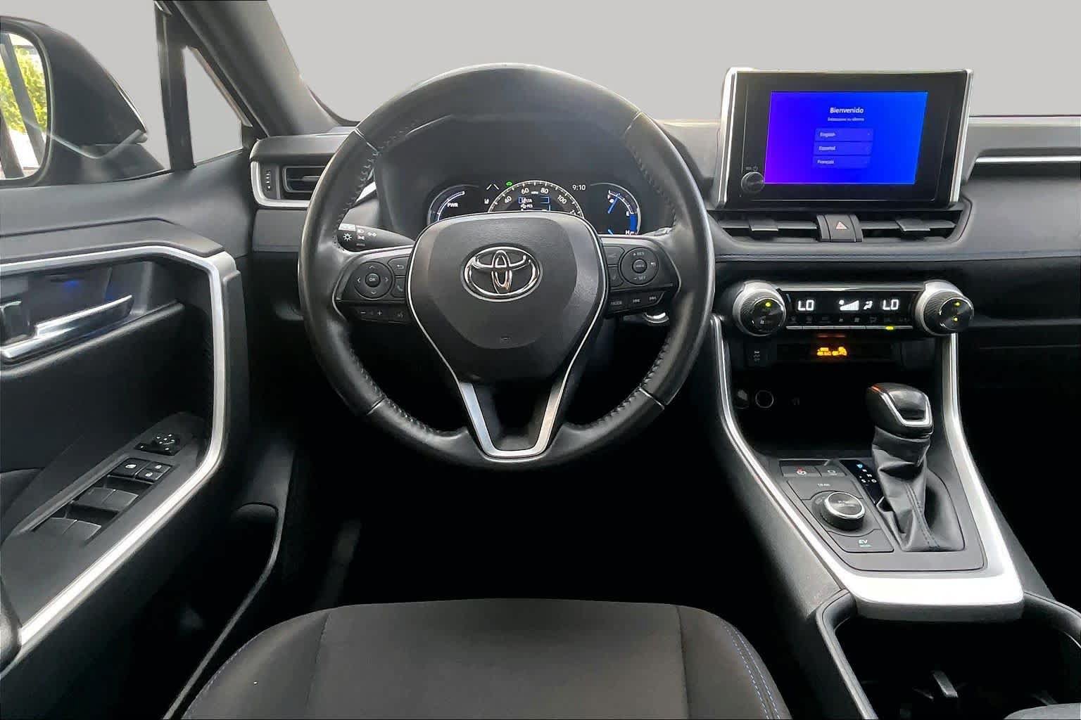 Used 2023 Toyota RAV4 SE AWD/4WD image 6