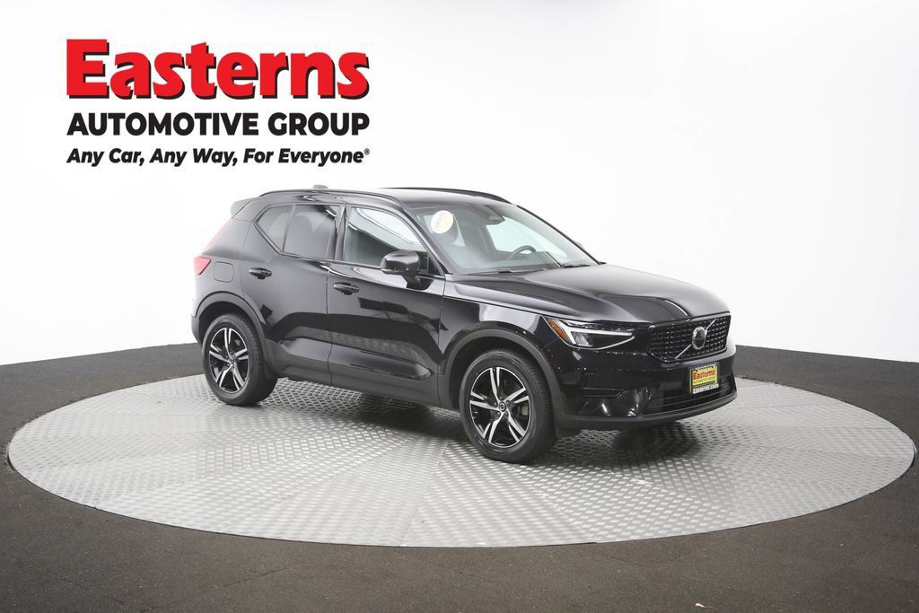 Used 2024 Volvo XC40 B5 Core AWD/4WD image 51
