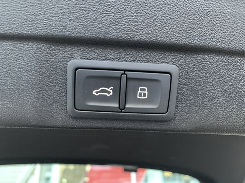 Certified 2025 Audi A5 2.0T Premium w/ Convenience Package image 20