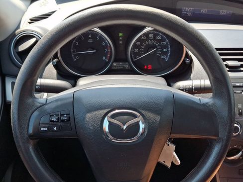 Used 2013 MAZDA MAZDA3 i SV FWD image 18