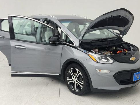 Certified 2019 Chevrolet Bolt Premier w/ Infotainment Package FWD image 9
