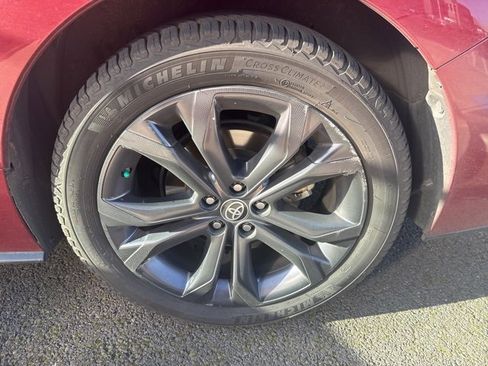 Used 2022 Toyota Sienna XSE image 13