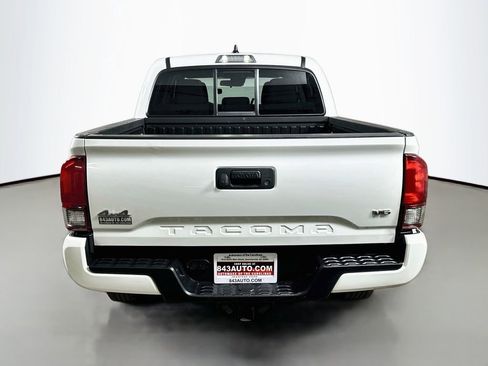 Used 2023 Toyota Tacoma SR AWD/4WD image 6