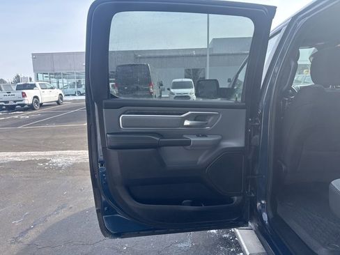 Used 2023 RAM 1500 Big Horn image 32