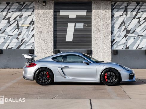 Used 2016 Porsche Cayman GT4 image 18