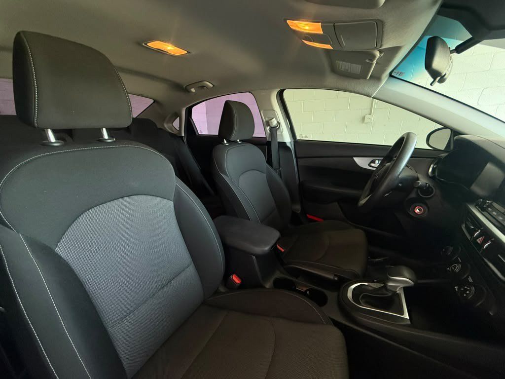 Used 2024 Kia Forte LXS FWD image 15