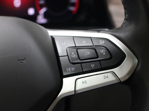 Used 2024 Volkswagen Atlas SEL Premium R-Line AWD/4WD image 14