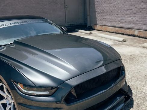 Used 2017 Ford Mustang GT Premium w/ GT Performance Package RWD image 13